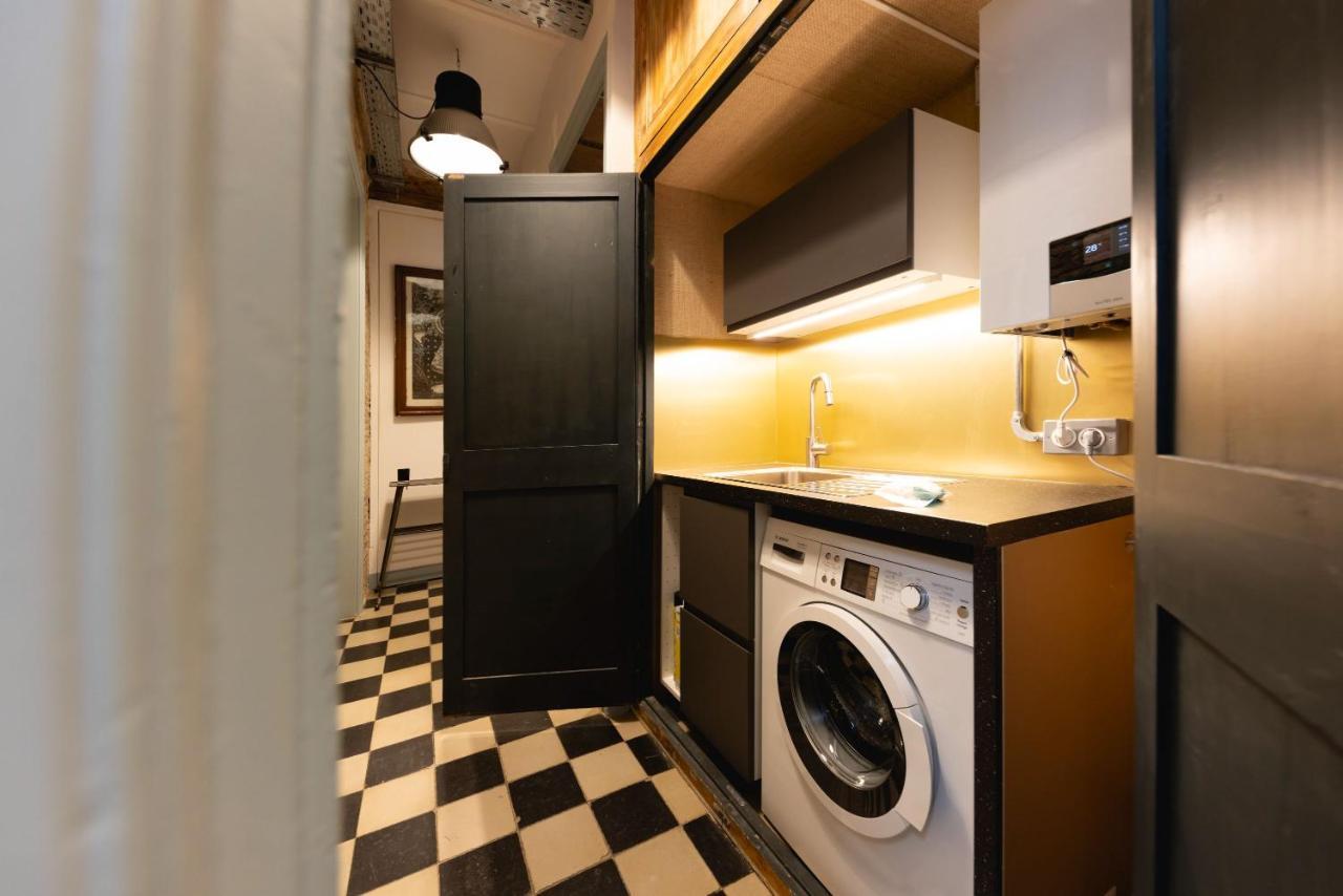 Bravissimo Les Rajoles, Unique 3-Bedroom Apartment Girona Esterno foto