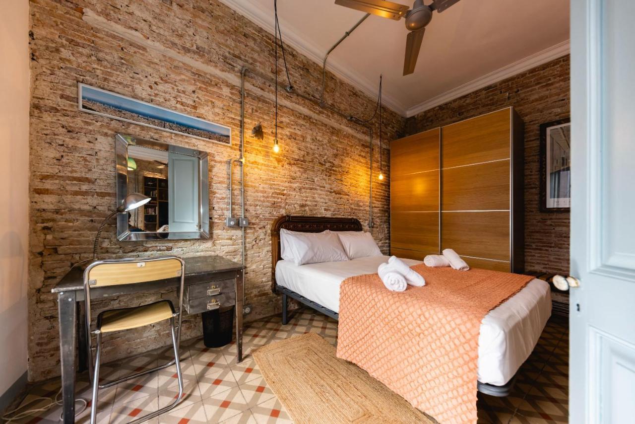 Bravissimo Les Rajoles, Unique 3-Bedroom Apartment Girona Esterno foto